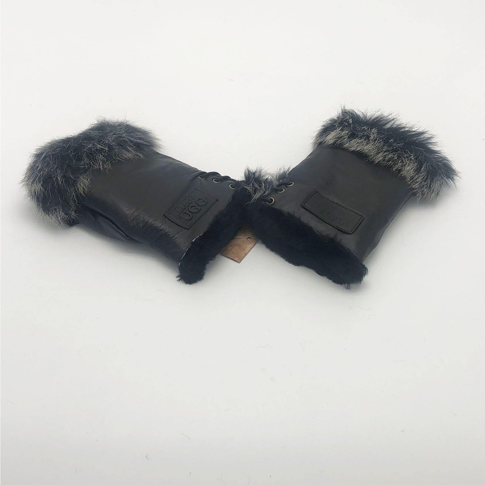 MUBO UGG  GENUINE SHEEPSKIN FINGERLESS GLOVE SH001 SIZE M - UGGFace