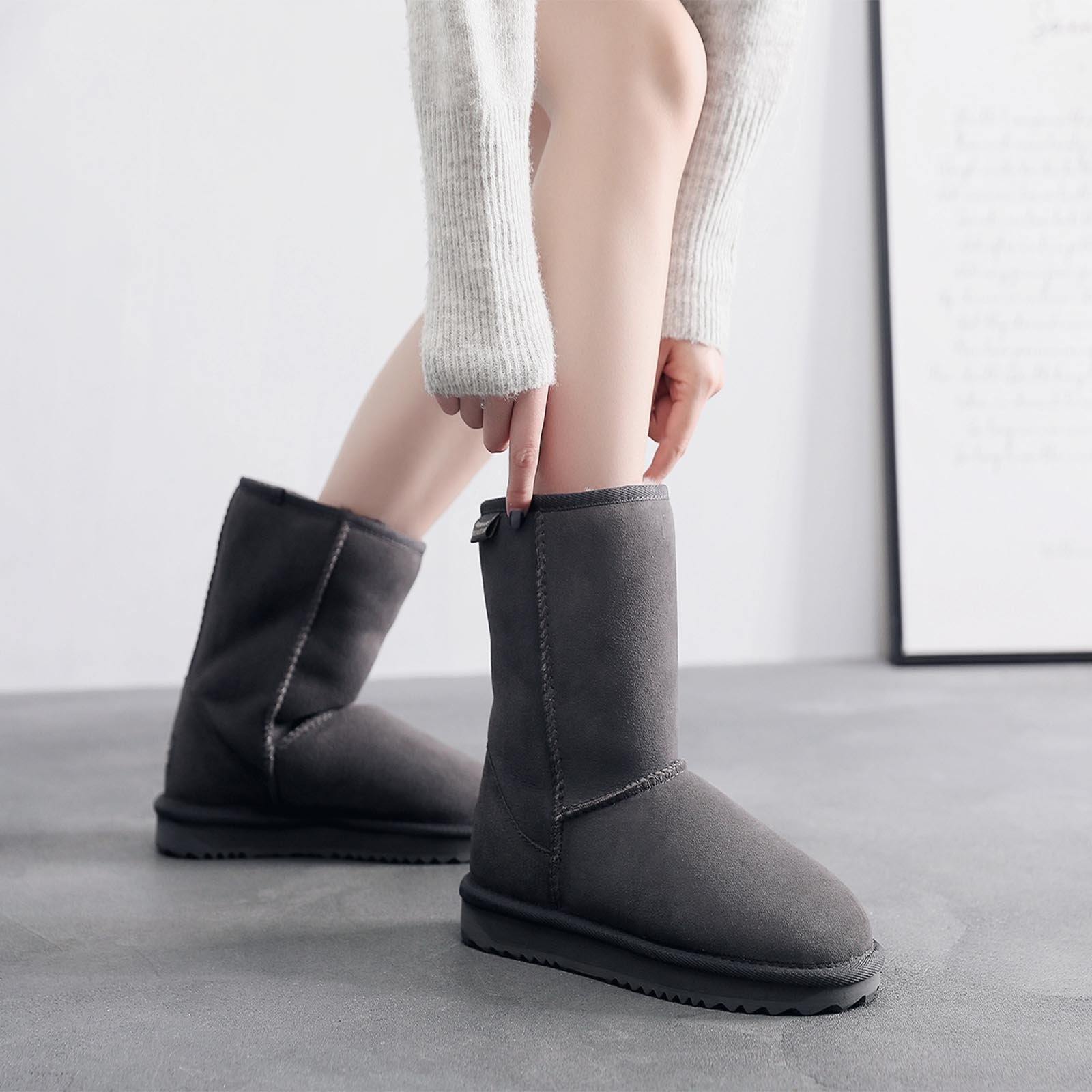 Wmns Ugg Classic Short Ugg Abree Short Grey WOMEN'S CLASSIC SHORT